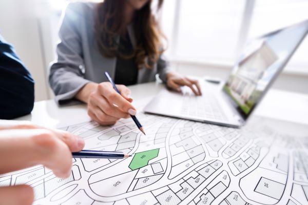 Cadastral parcel image